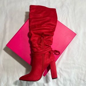 New Heeled Boots Red size 7.5